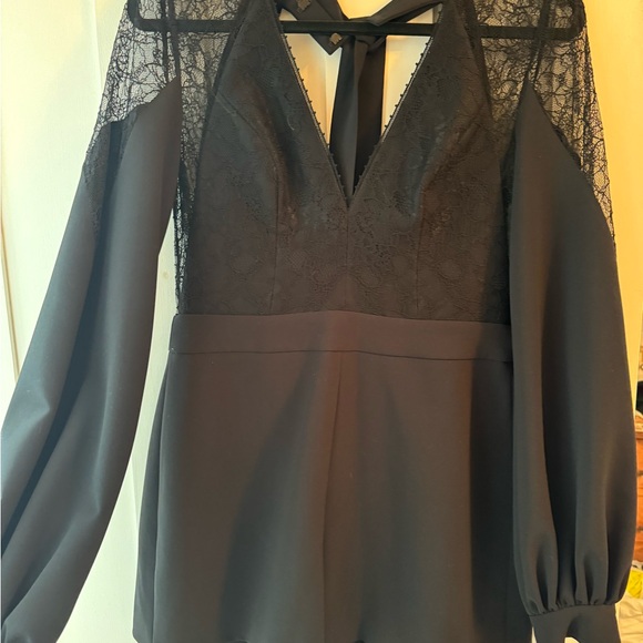 ALEXIS black lace romper - Picture 4 of 9